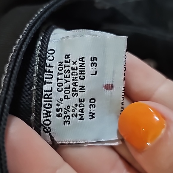 Cowgirl Tuff jeans - Picture 3 of 3